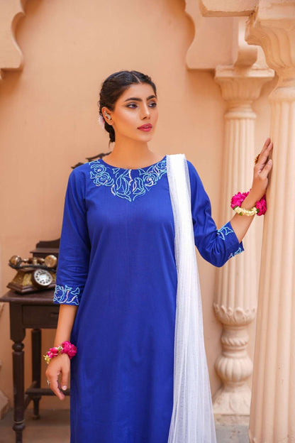 Lams-e-noor 3pc stitched dress Handembriodery on neck and sleeves